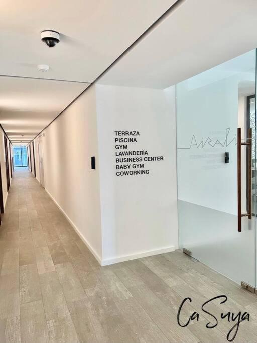 Casuya Airali Apartments With Heated Pool, Gym In City Center グアテマラシティ エクステリア 写真