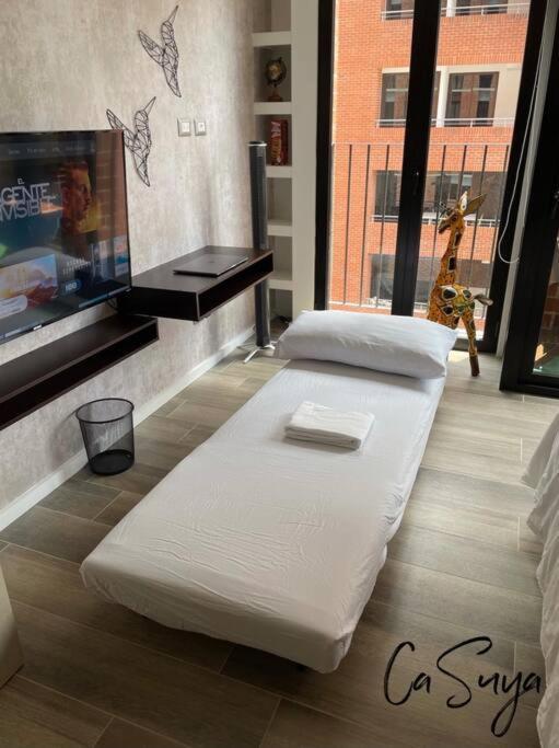 Casuya Airali Apartments With Heated Pool, Gym In City Center グアテマラシティ エクステリア 写真