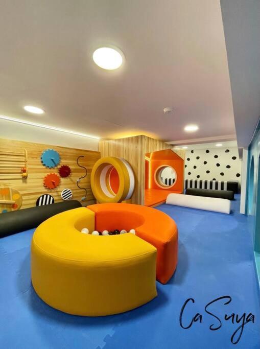Casuya Airali Apartments With Heated Pool, Gym In City Center グアテマラシティ エクステリア 写真