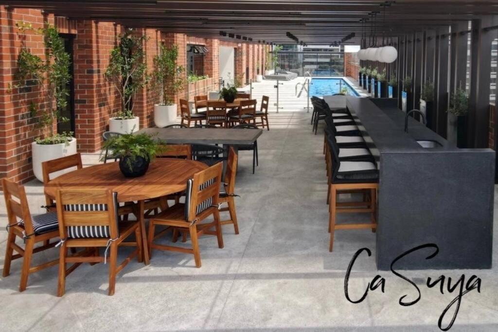 Casuya Airali Apartments With Heated Pool, Gym In City Center グアテマラシティ エクステリア 写真