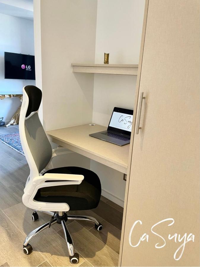 Casuya Airali Apartments With Heated Pool, Gym In City Center グアテマラシティ エクステリア 写真