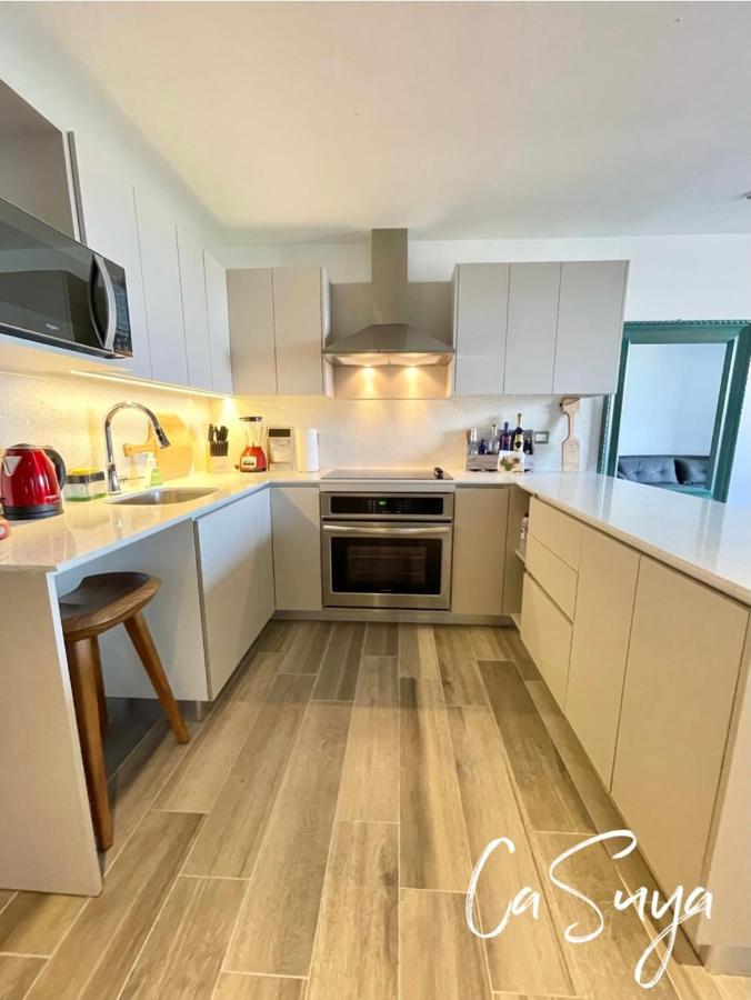 Casuya Airali Apartments With Heated Pool, Gym In City Center グアテマラシティ エクステリア 写真
